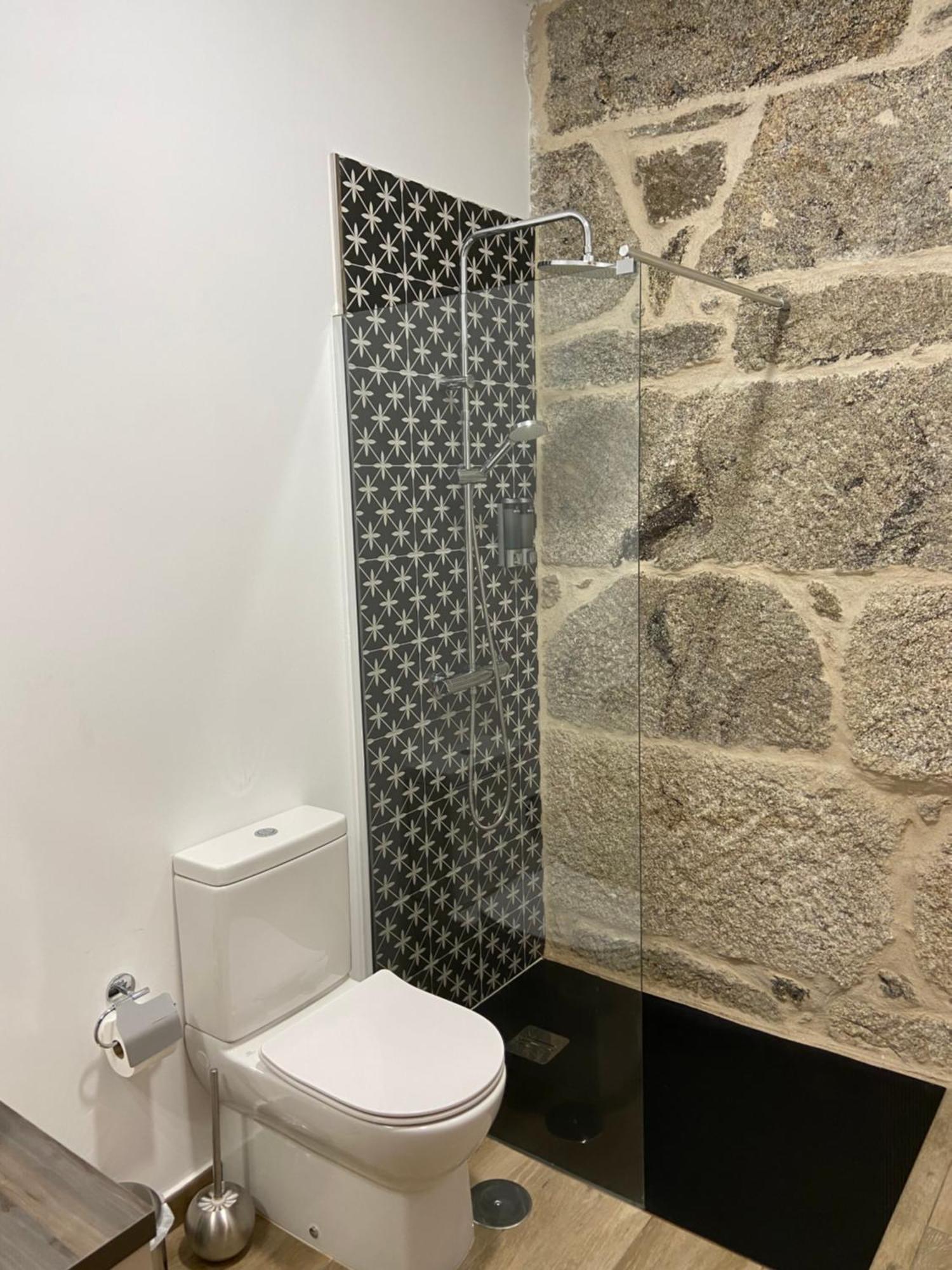 Reginita Apartamentos Arbo Luaran gambar